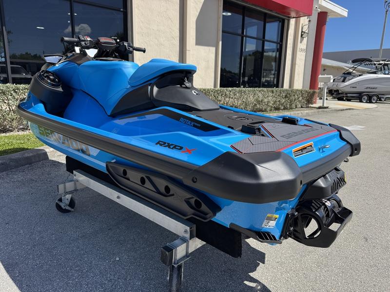 Sea-Doo RXP-X 325