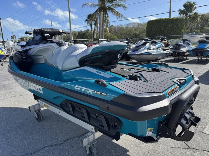 Sea-Doo GTX Limited 325